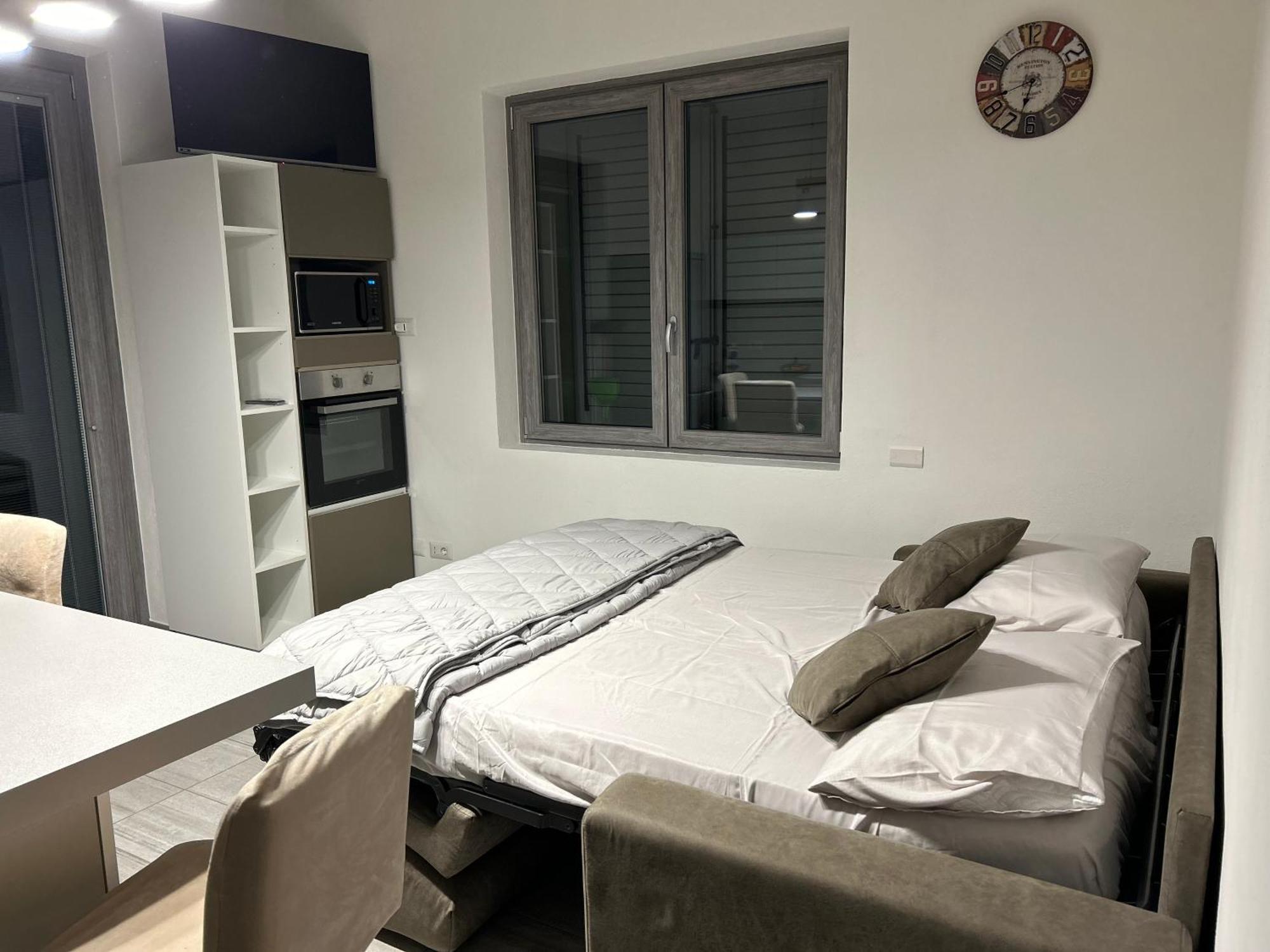 Apartamento Le Camelie Del Lario Grandate Exterior foto